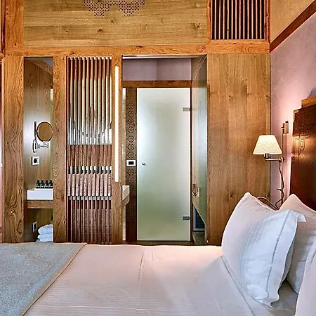 Domus Renier Boutique Hotel