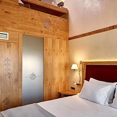 Hotel Domus Renier Boutique 5*