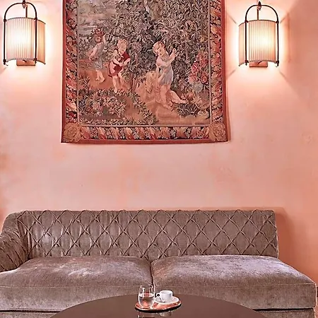 Hotel Domus Renier Boutique 5*