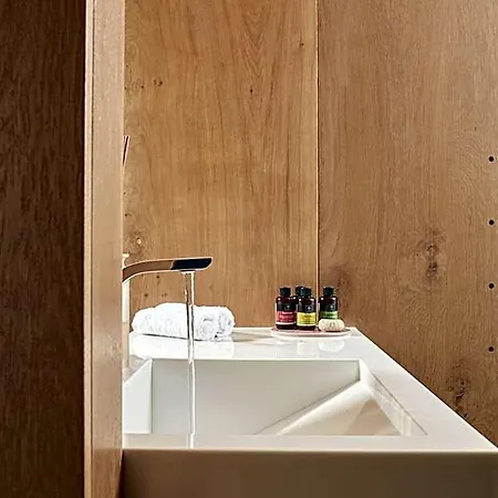 Domus Renier Boutique